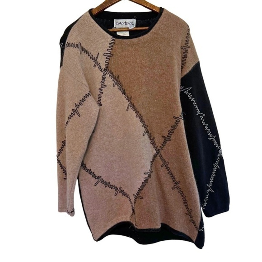 SOLD: Como Tricot Women’s Large Lambswool Blend Sweater - Picture 3 of 8